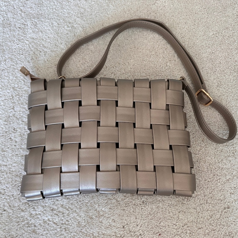 Anthropologie Lindy woven clutch